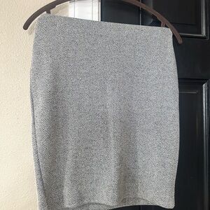 Ann Taylor Factory NWOT Elegant Gray Herringbone Skirt